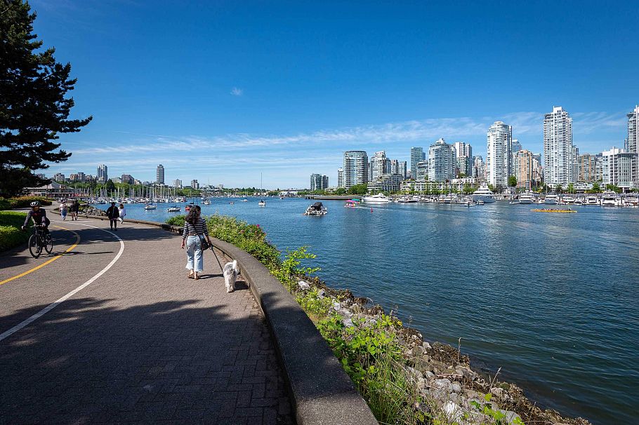 301 1887 Crowe Street Vancouver, BC - 24