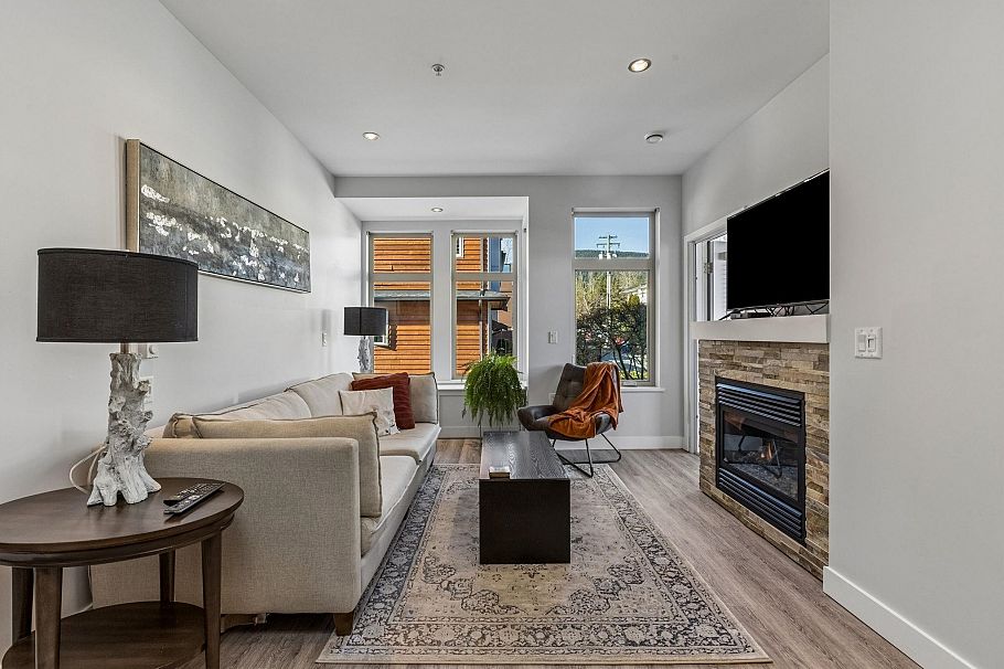 207 116 W 23rd Street North Vancouver, BC - 3