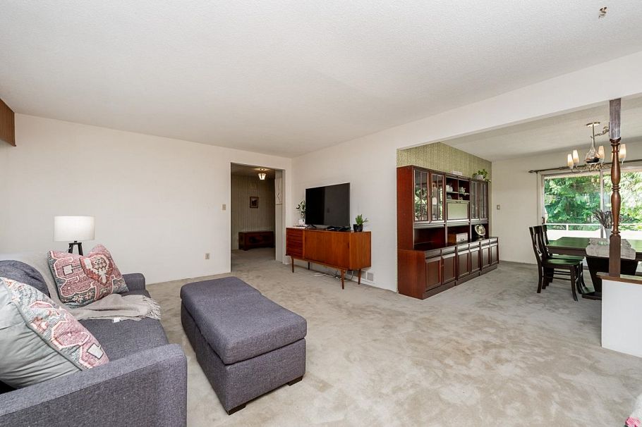 1453 Coleman Street North Vancouver, BC - 4