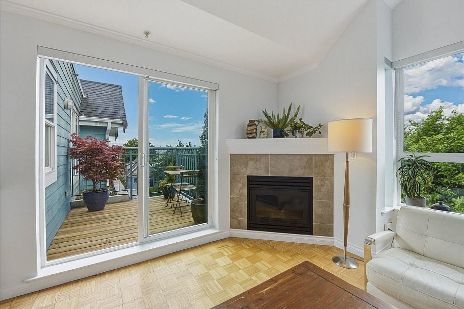 402 1617 Grant Street Vancouver, BC - 6