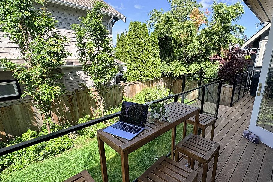411 Aubrey Place Vancouver, BC - 24