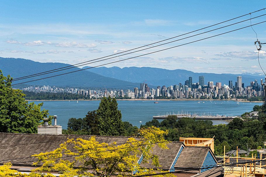 1937 Tolmie Street Vancouver, BC - 2