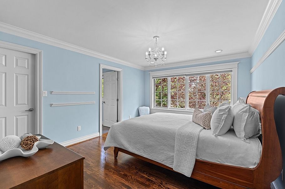 4149 Coventry Way North Vancouver, BC - 11