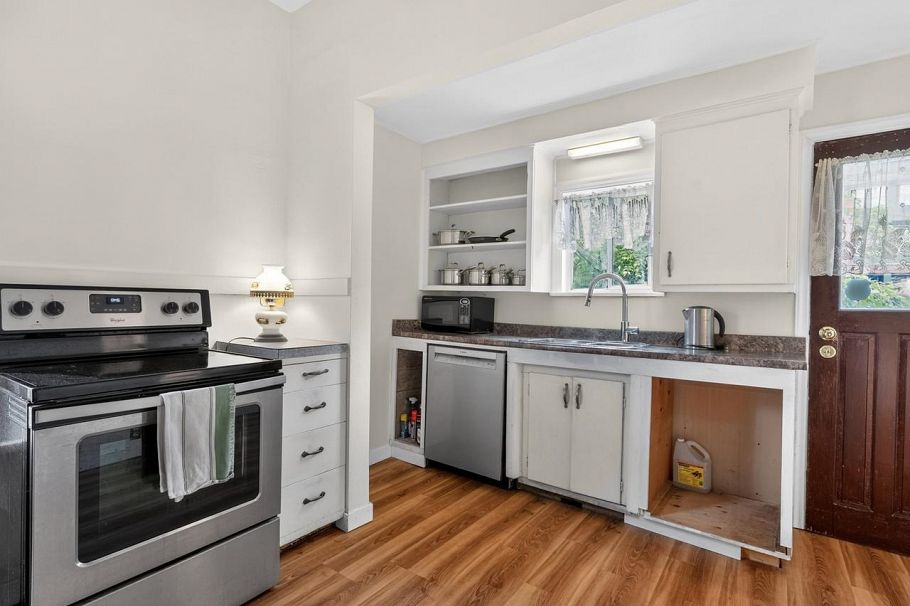 3450 Welwyn Street Vancouver, BC - 14