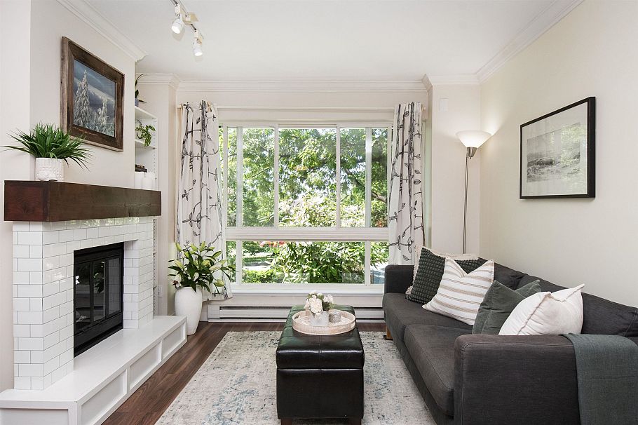 1 270 E Keith Road North Vancouver, BC - 5