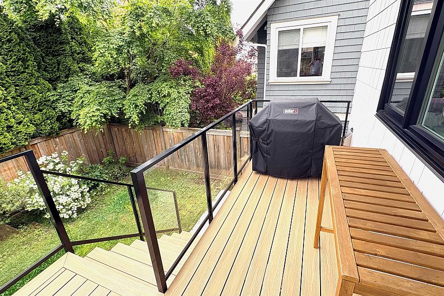 411 Aubrey Place Vancouver, BC - 25