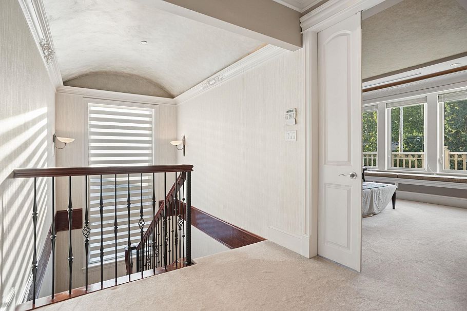 2155 W 37th Avenue Vancouver, BC - 15