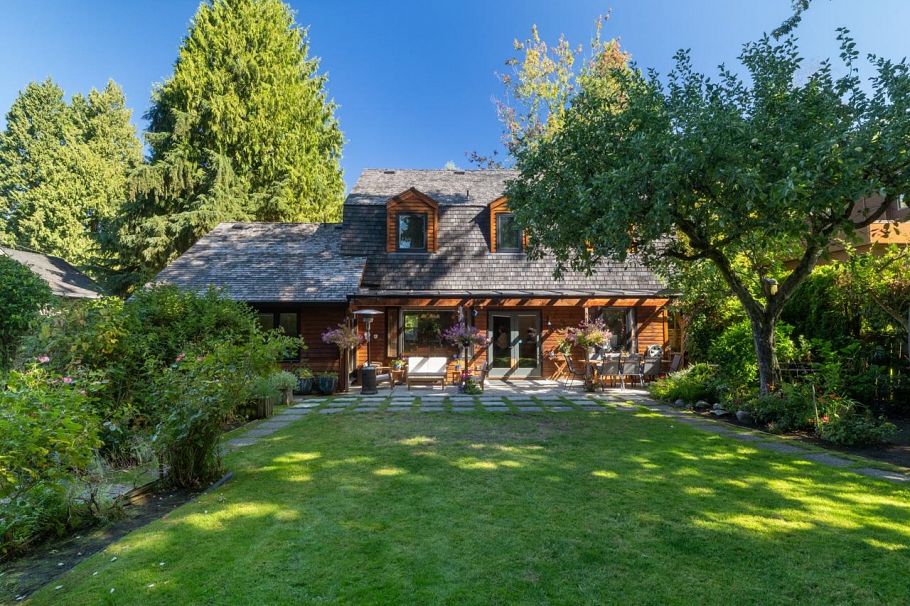 3552 W 49th Avenue Vancouver, BC - 34