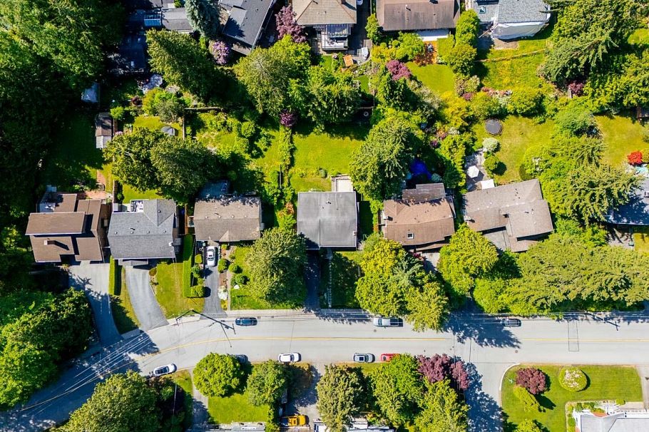 1453 Coleman Street North Vancouver, BC - 25