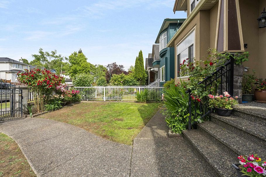 36 E 54 Avenue Vancouver, BC - 30