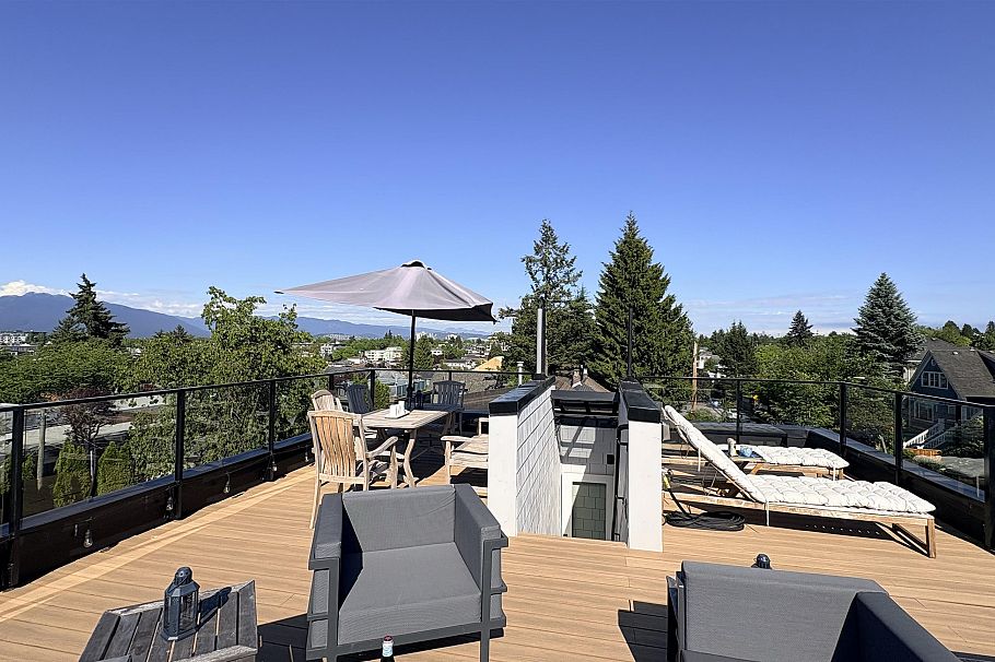 411 Aubrey Place Vancouver, BC - 33