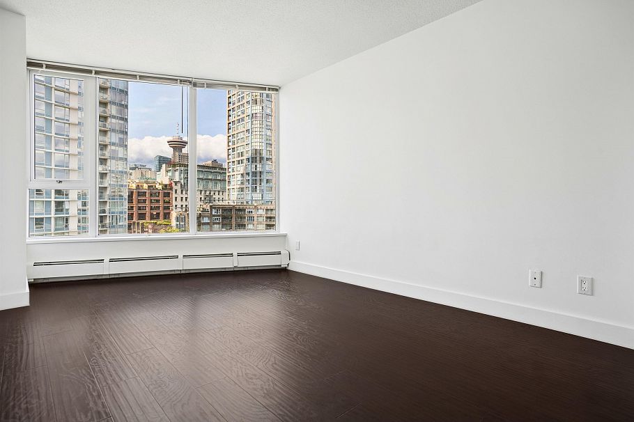 808 689 Abbott Street Vancouver, BC - 14