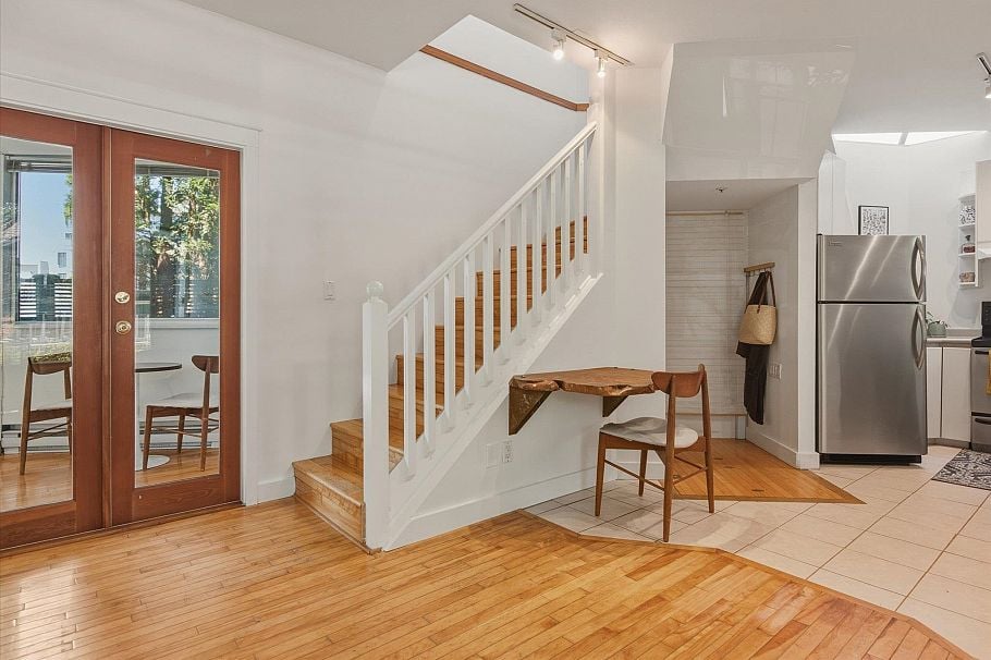 1239 E 22nd Avenue Vancouver, BC - 12