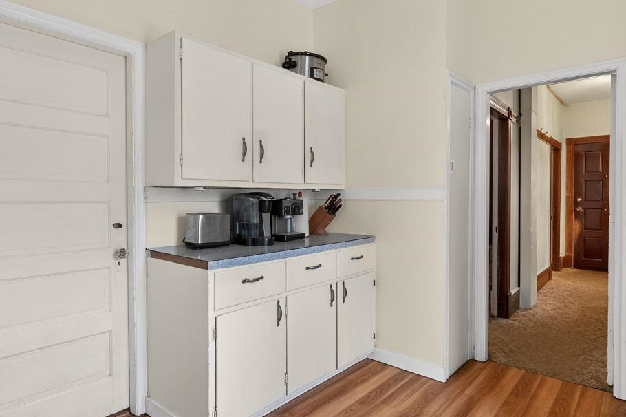 3450 Welwyn Street Vancouver, BC - 16