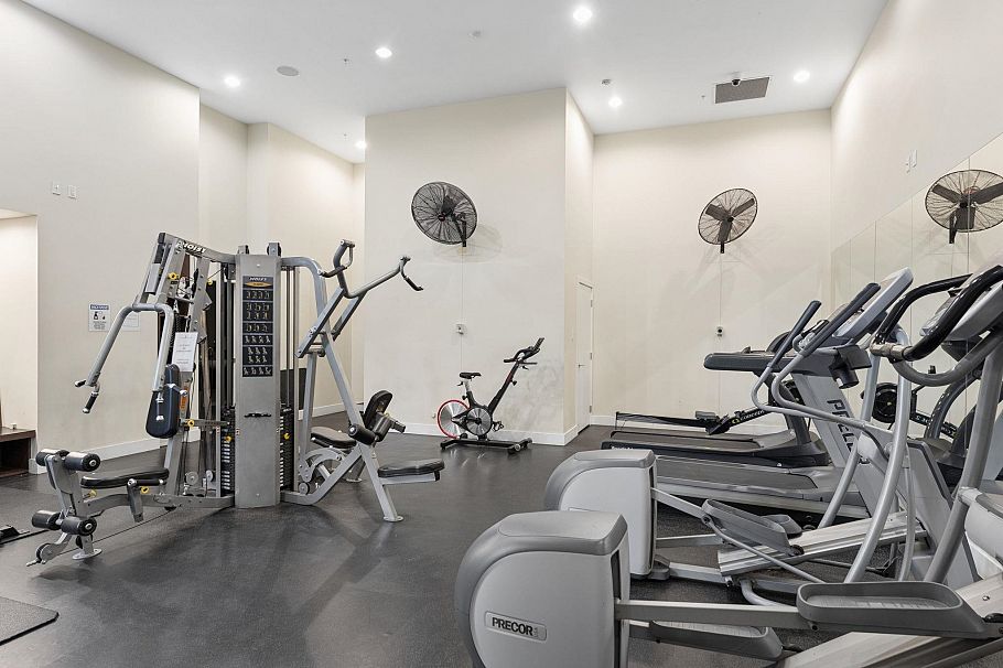 306 1320 Chesterfield Avenue North Vancouver, BC - 18