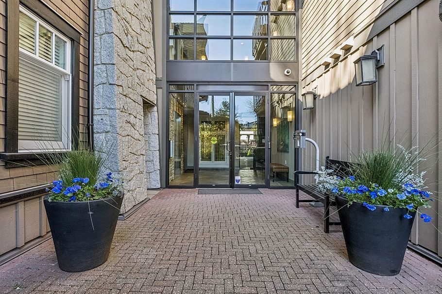 207 116 W 23rd Street North Vancouver, BC - 26