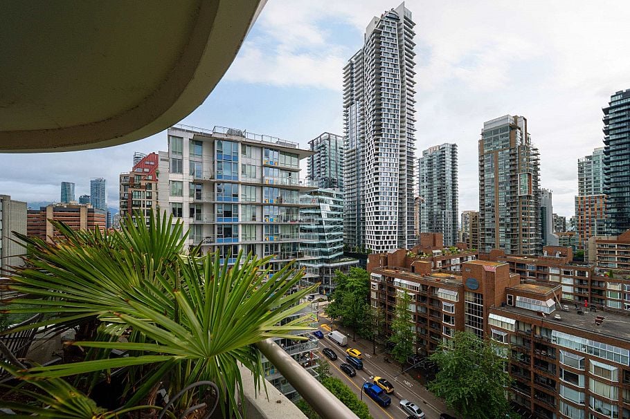 1505 1020 Harwood Street Vancouver, BC - 10