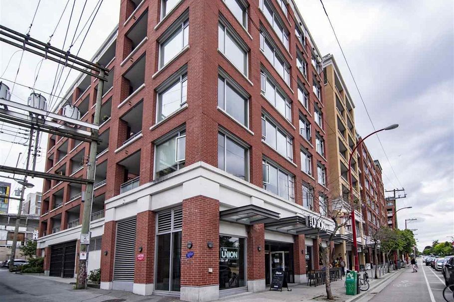 720 221 Union Street Vancouver, BC - 16