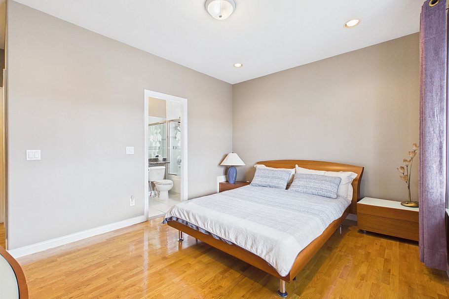 3281 Renfrew Street Vancouver, BC - 12