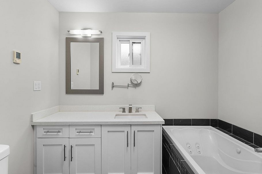 2925 Mcgill Street Vancouver, BC - 25