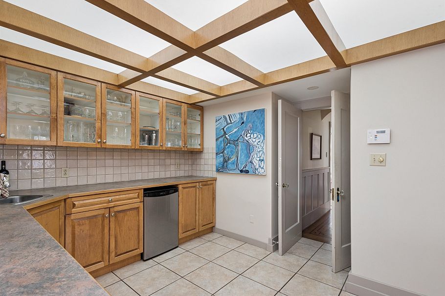 2651 Point Grey Road Vancouver, BC - 23