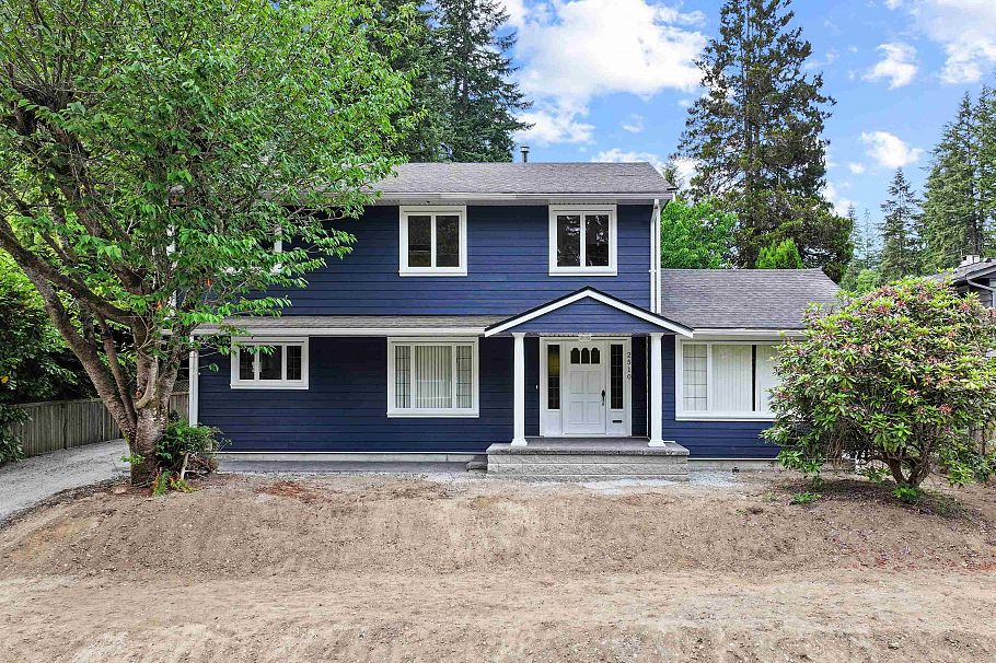 2510 Byron Road North Vancouver, BC - 1
