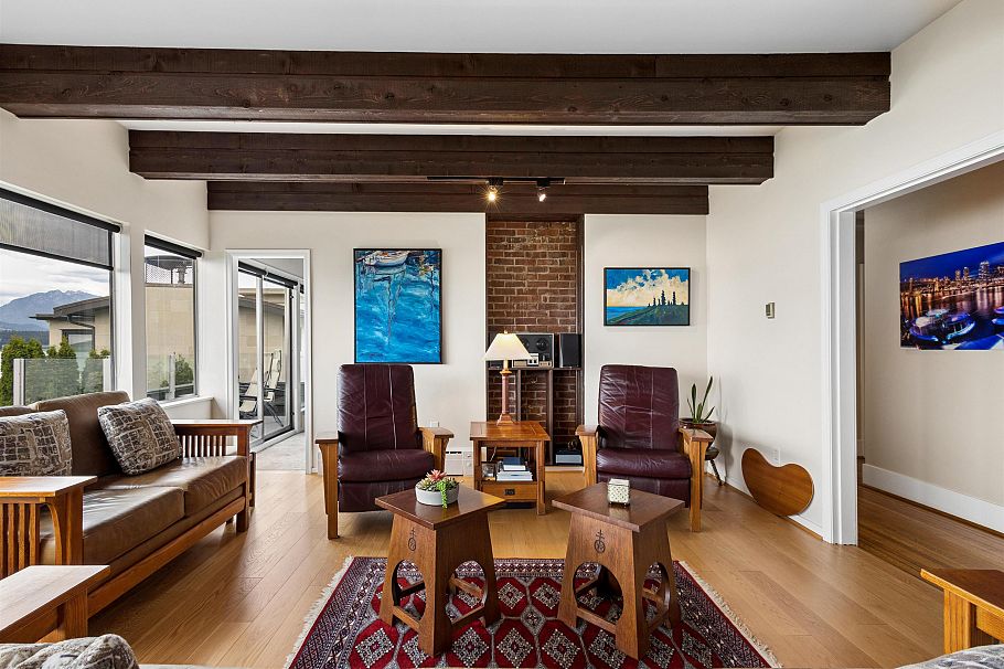 2651 Point Grey Road Vancouver, BC - 11