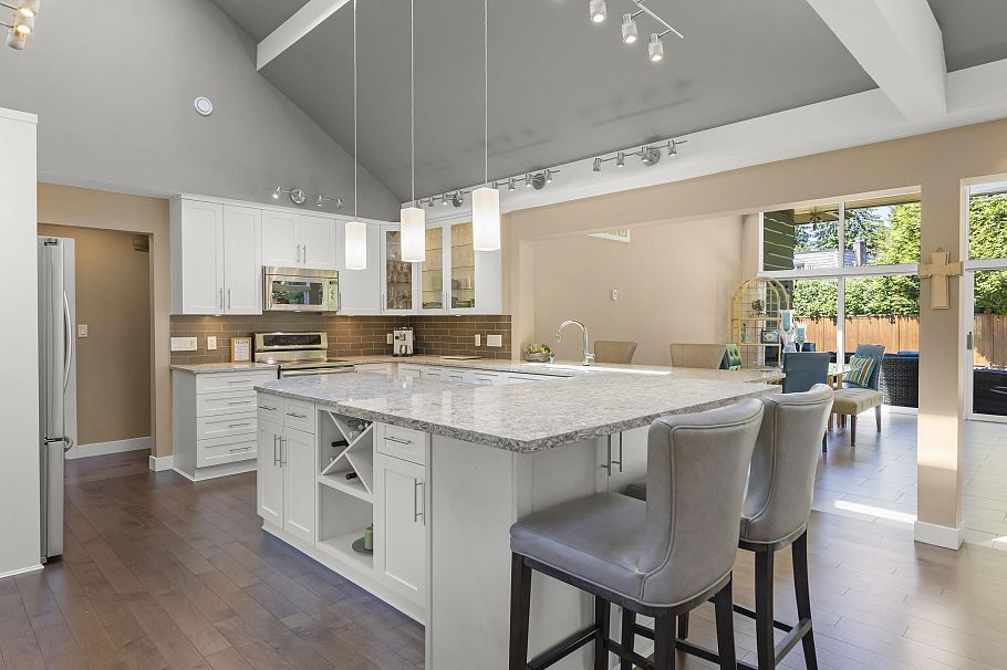 12 Sennok Crescent Vancouver, BC - 8