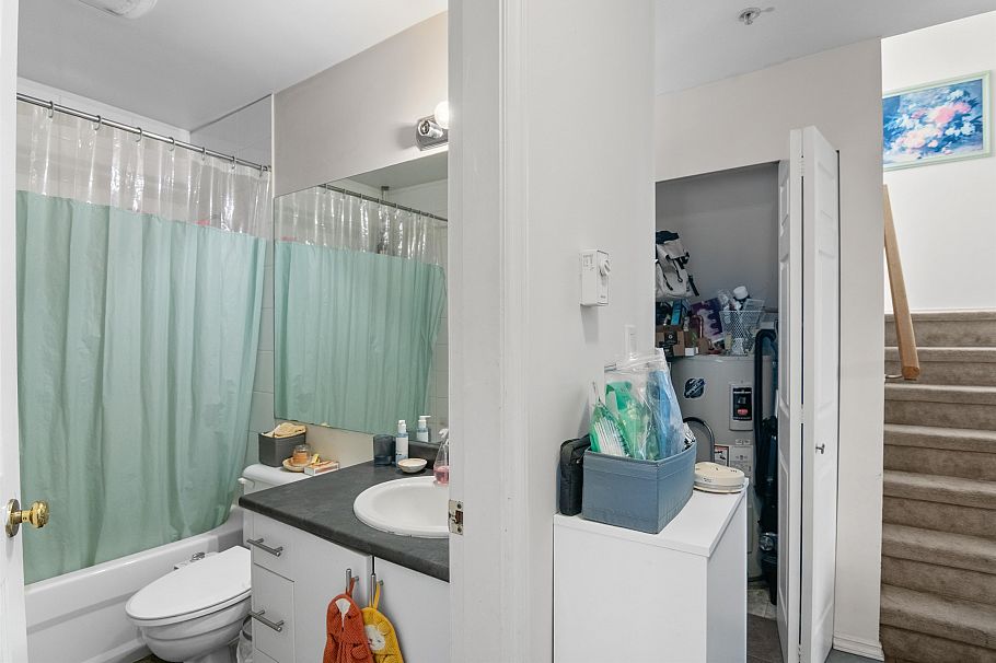 PH1 120 Garden Drive Vancouver, BC - 3