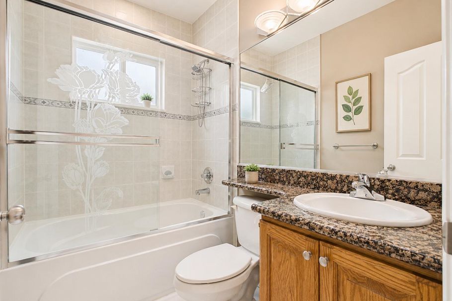 3281 Renfrew Street Vancouver, BC - 18