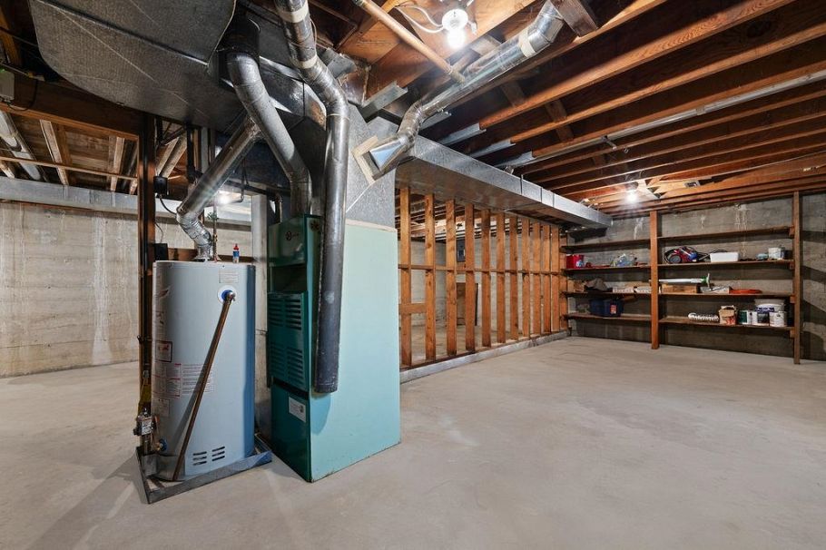 2510 Byron Road North Vancouver, BC - 33