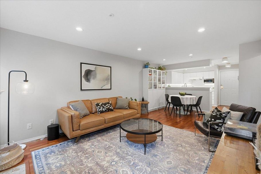 202 1738 Frances Street Vancouver, BC - 4