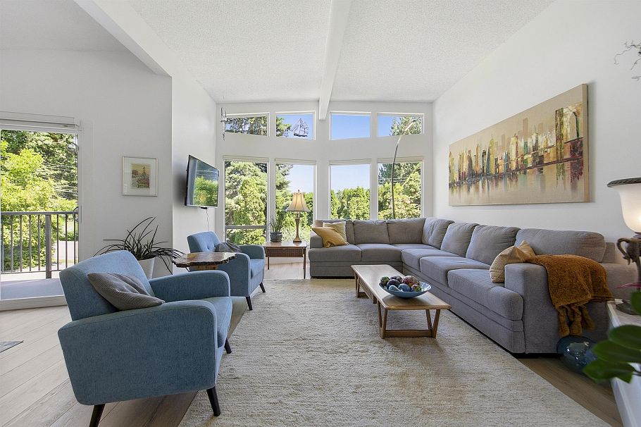 547 Fairway Drive North Vancouver, BC - 5