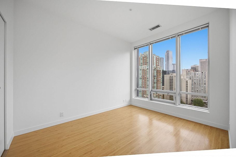 1110 989 Nelson Street Vancouver, BC - 16
