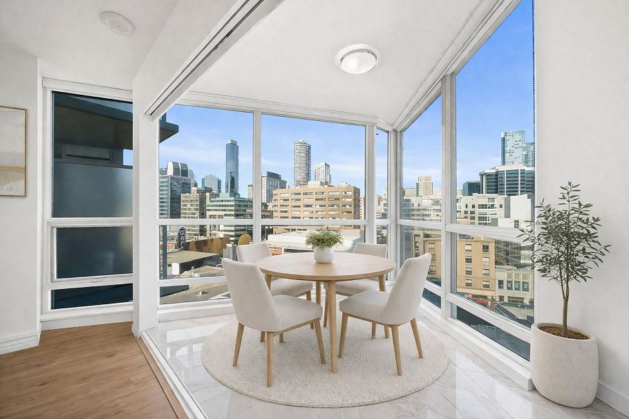 910 833 Seymour Street Vancouver, BC - 1