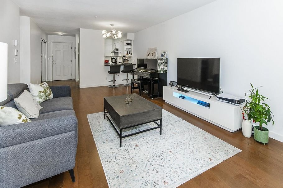 210 5788 Vine Street Vancouver, BC - 1