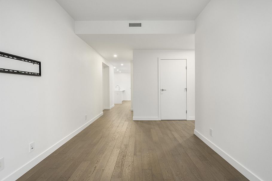 3605 1480 Howe Street Vancouver, BC - 6