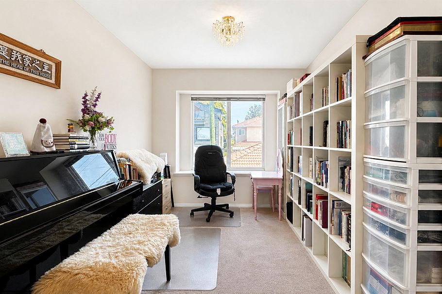 2776 E Georgia Street Vancouver, BC - 25