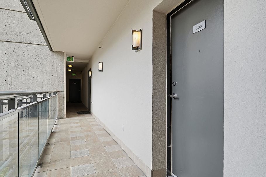 303 1888 York Avenue Vancouver, BC - 21