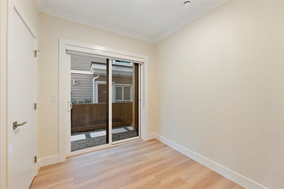 4854 Slocan Street Vancouver, BC - 33