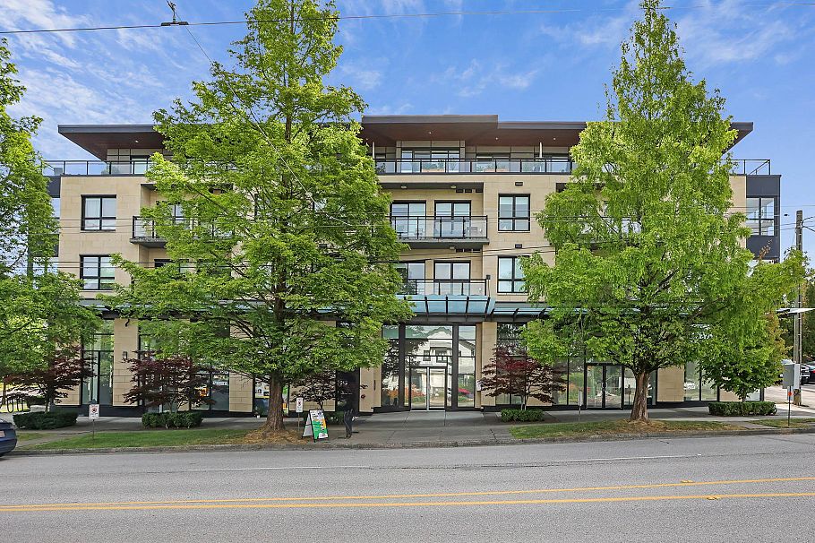 301 3028 Arbutus Street Vancouver, BC - 3