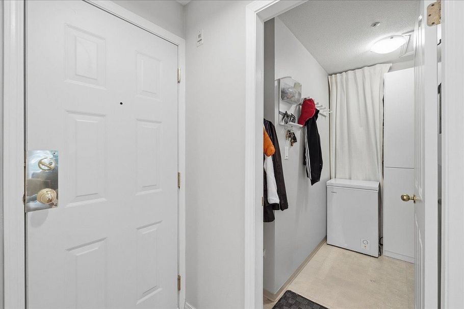 202 1738 Frances Street Vancouver, BC - 24
