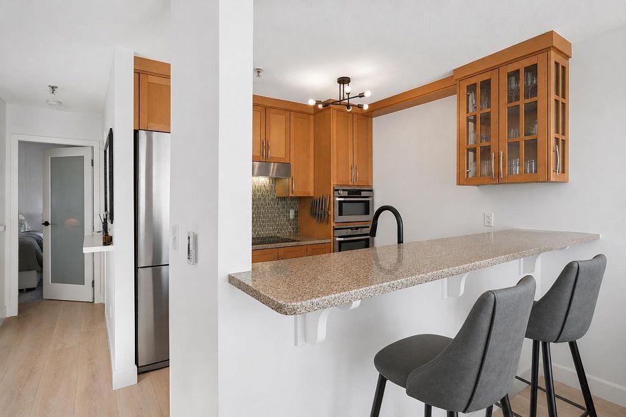 408 2020 W 8th Avenue Vancouver, BC - 6