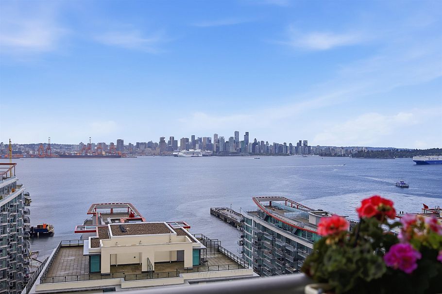 1904 188 E Esplanade Street North Vancouver, BC - 23