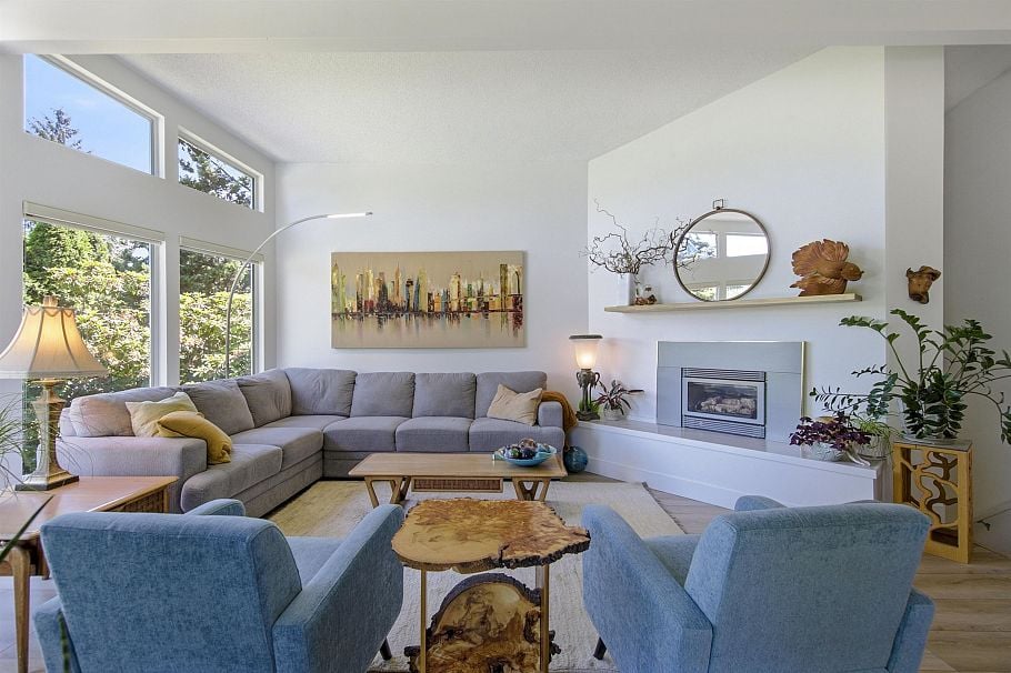 547 Fairway Drive North Vancouver, BC - 4