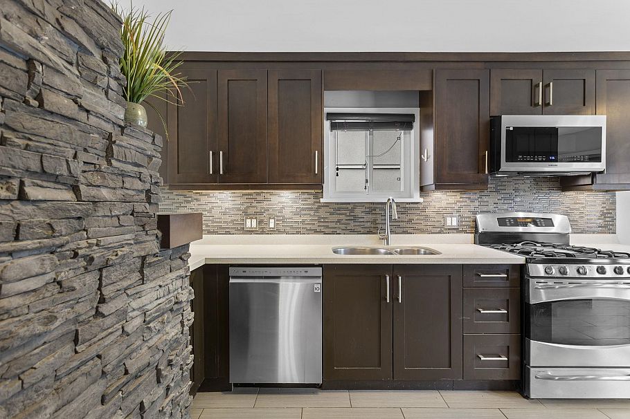 2925 Mcgill Street Vancouver, BC - 16