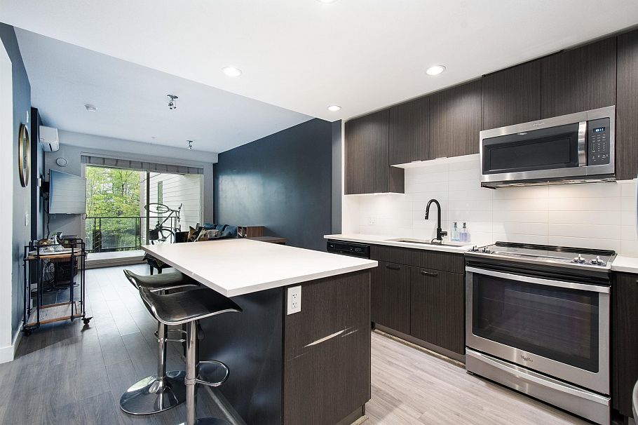 201 719 W 3rd Street North Vancouver, BC - 4