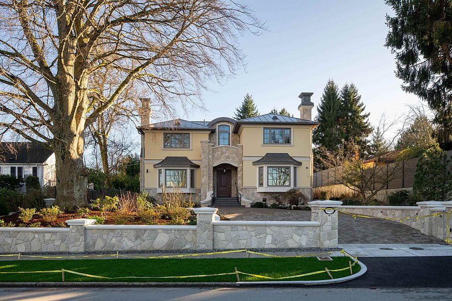 5662 Chancellor Boulevard Vancouver, BC - 1