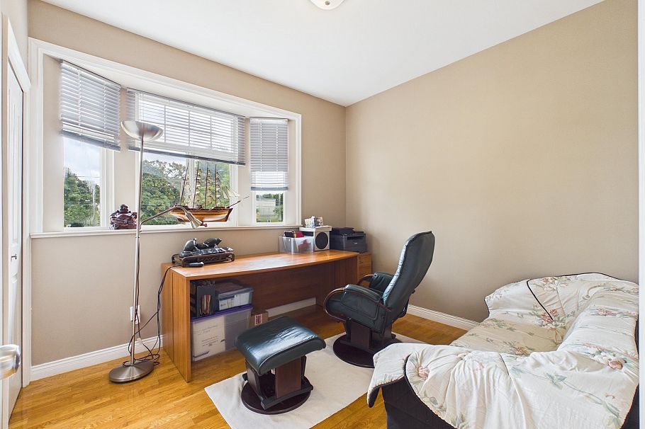 3281 Renfrew Street Vancouver, BC - 17