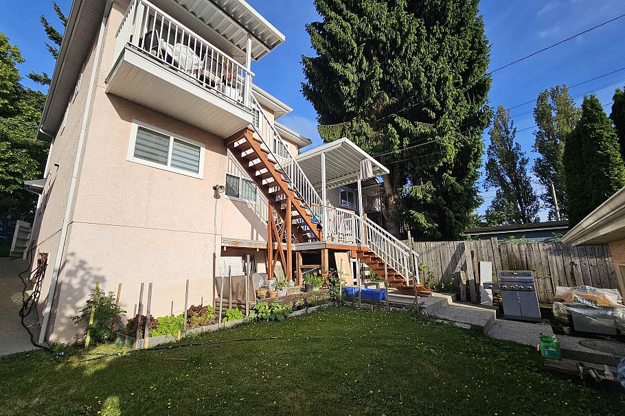 5521 Dundee Street Vancouver, BC - 27